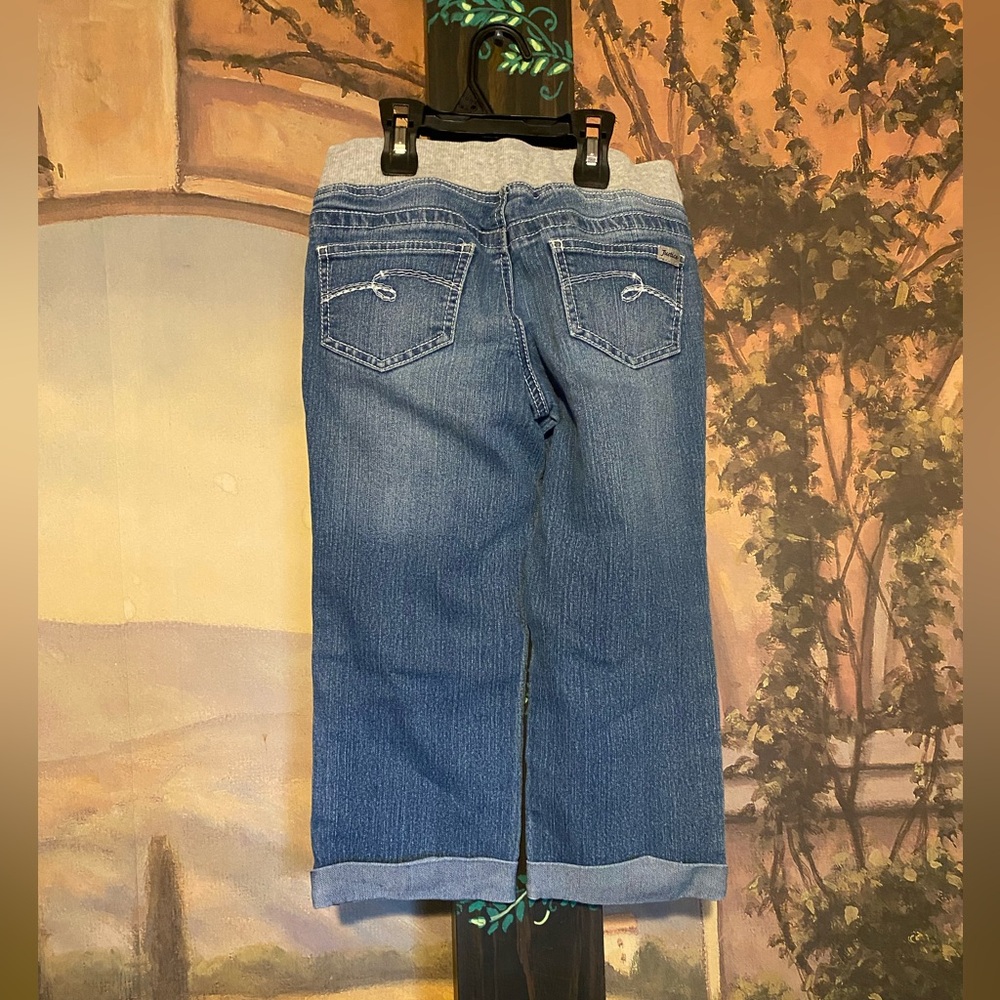 Justice Denim Capri Pants With Fabric Stretch Waist (tagged 8 1/2) - Picture 2 of 6